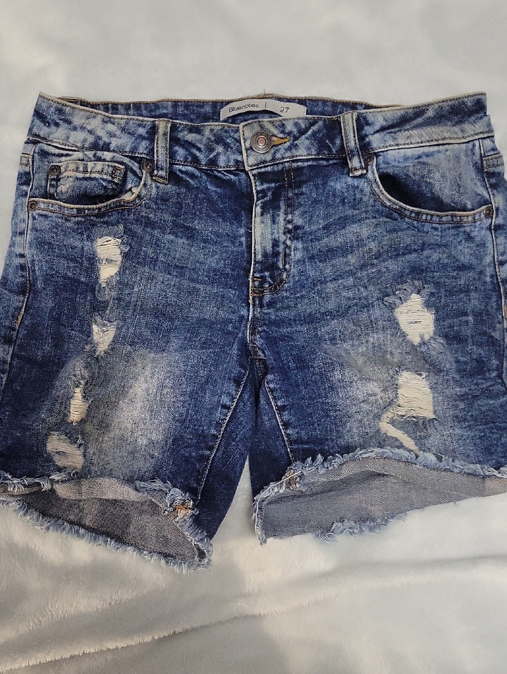 Bluenotes Mid Rise Boyfriend Shorts 6" Inseam Acid Wash Distressed